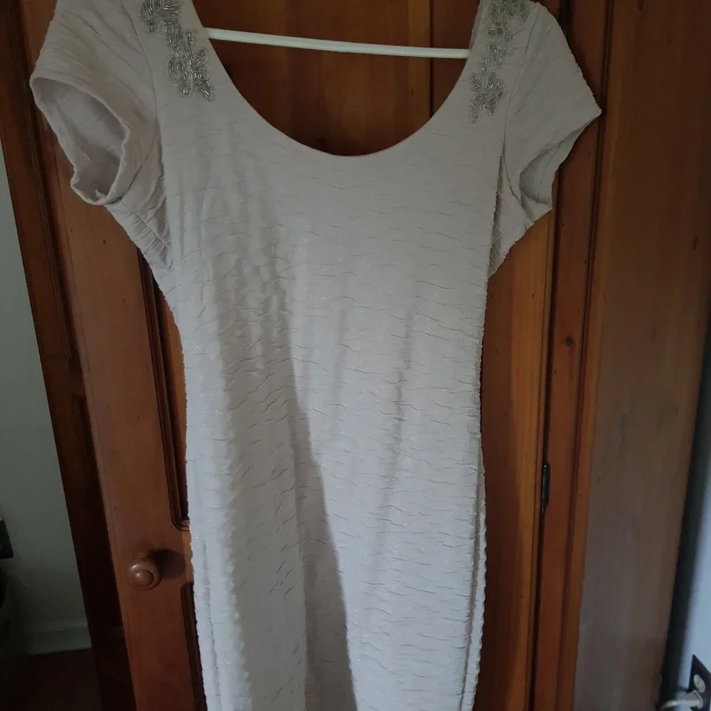 Mini Dress - Picture 2 of 4